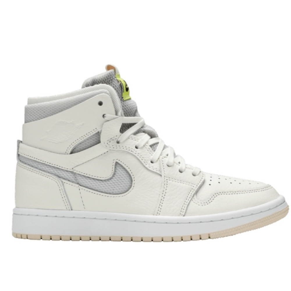 NWT! Jordan 1’s Nike Pearls Size 6.5 runs big like 7
